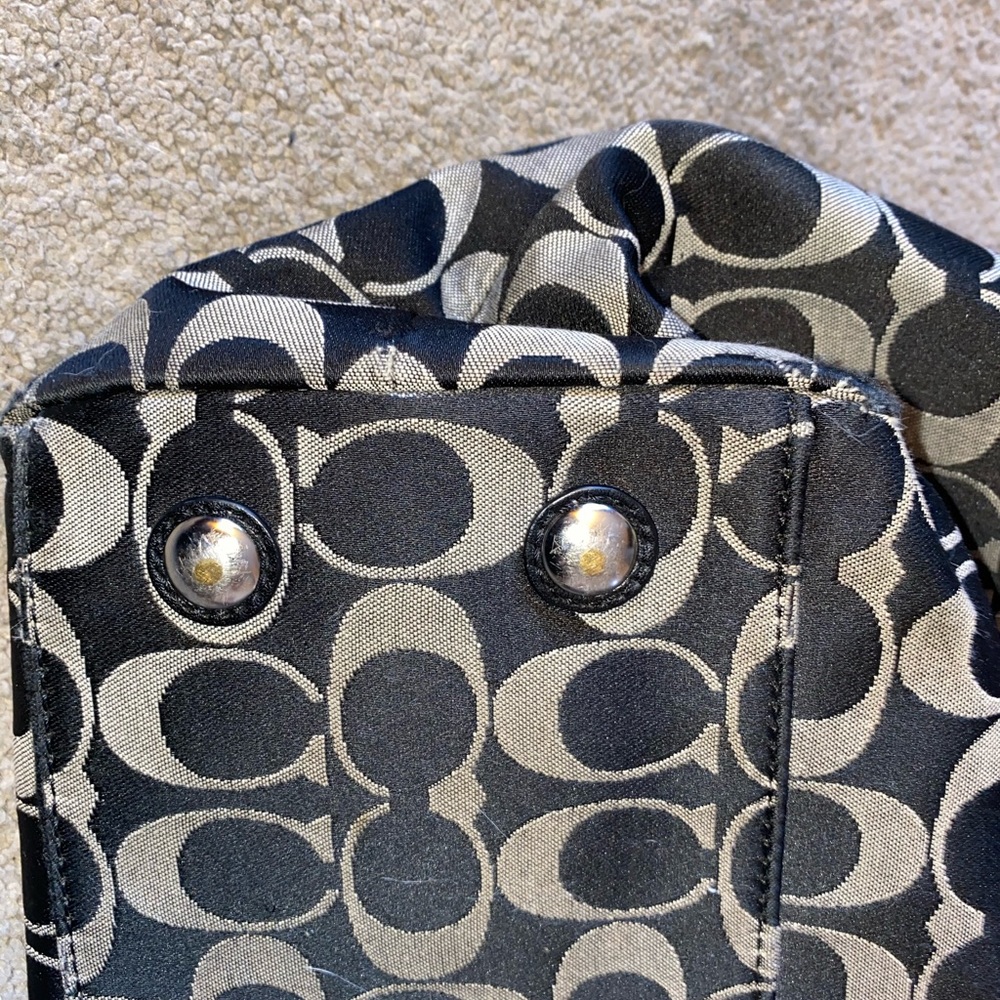 Coach Black and Silver “C” logo tote VGUC - Picture 3 of 8